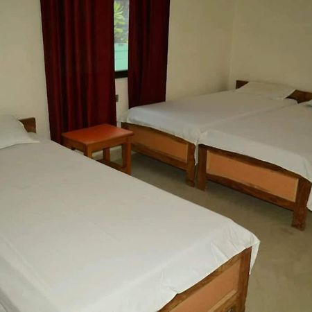 Middle Way Home Stay Bodh Gaja Zewnętrze zdjęcie